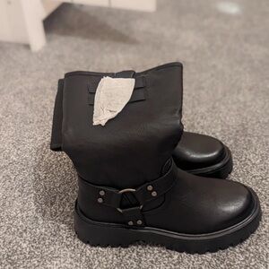Black Women's Boots